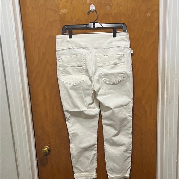 Rock & Republic White Women's Jeggings - Picture 7 of 8